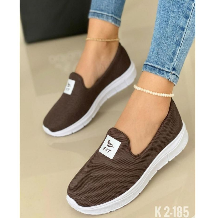 Tênis Feminino Sapatilha Casual Calce fácil Leve Flexível Prático Confortável Marrom