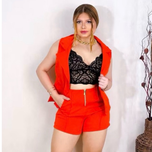 CONJUNTO FEMENINO SOCIAL BLAZER COM SHORT TENDENCIA,COLETE,TECIDO ALFAITARIA MARAVILHA E ELEGANTA em Oferta na Shopee