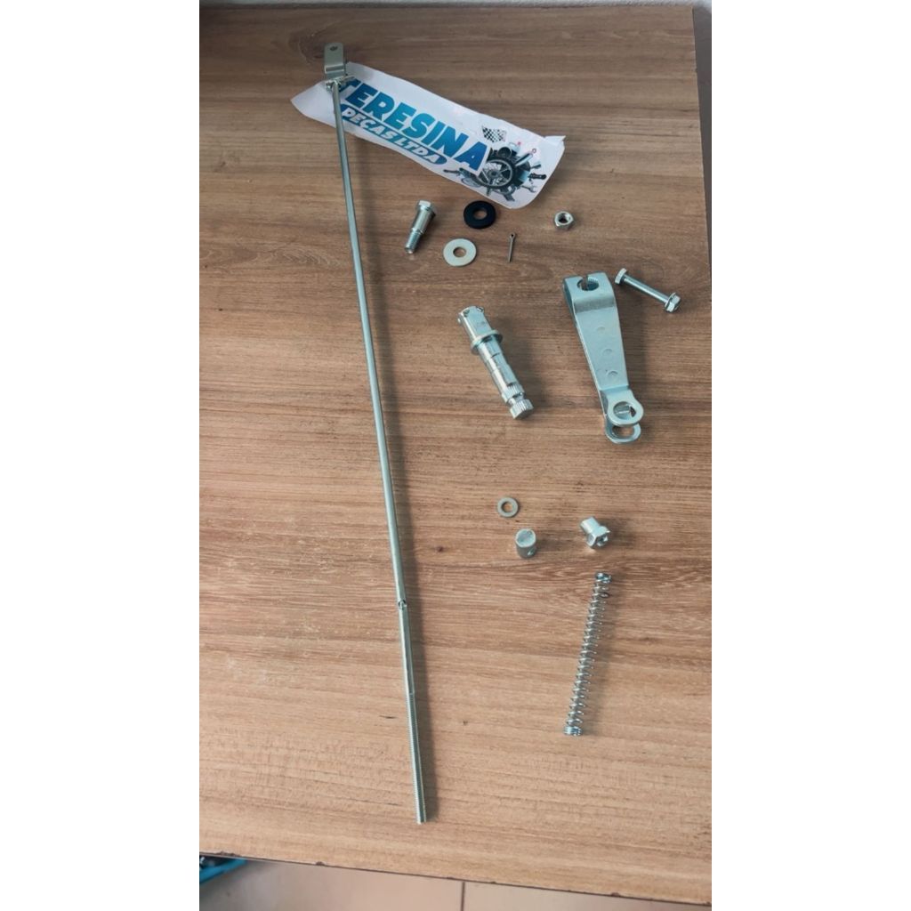Vareta de freio traseira +Braco +eixo+Parafuso espelho Sky50cc