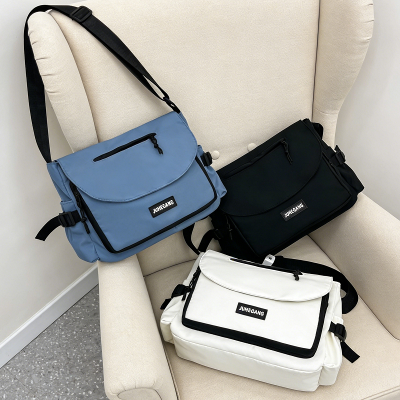 Bolsa Transversal de Nylon Impermeável Bolsa Casual de Ombro Ajustável para Homens e Mulheres
