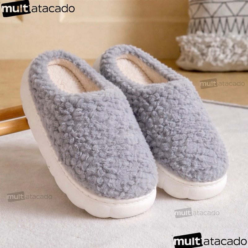 Pantufa Rasteirinha Feminina E Masculina Peluciada Forrada leve e Confortável Antiderrapante