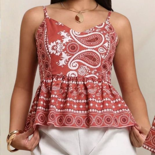 Cropped Blusa Peplum Regata com Elástico na Costas  Alcinha Regulável, Bojo e  Babado  na Cintura Moda Feminina Tendênci