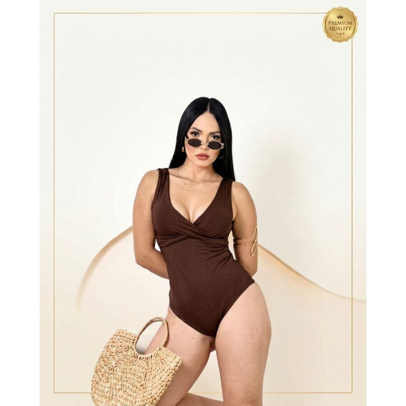 Body Luxo Maiô Feminino Forrado Com Bojo Removível Efeito Lipo Ideal Para Praia Piscina e dia-a-dia