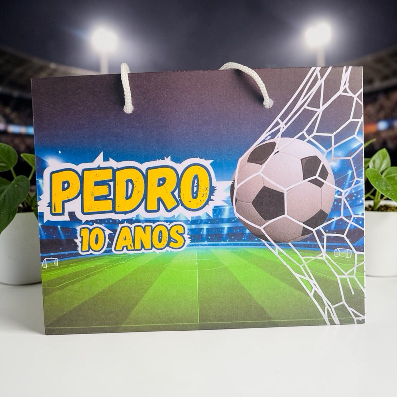 SACOLINHA PEGUE E MONTE PERSONALIZADA DE FUTEBOL/ LEMBRANCINHAS PARA FESTA/ ANIVERSÁRIO/MIMOS/PEGUE E MONTE/TEMA FUTEBOL