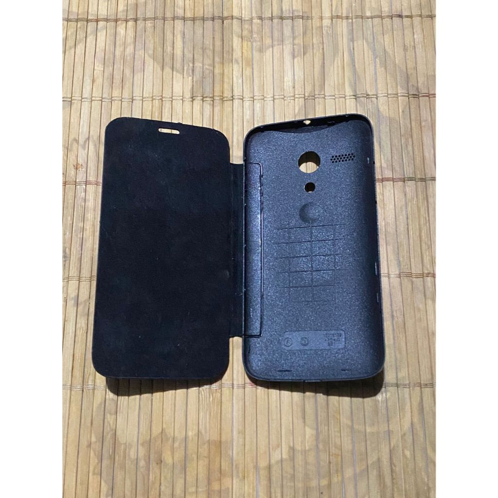 Capa com Aba do Moto G1 Preta (brechó, bazar, usada, desapegos, garimpo)