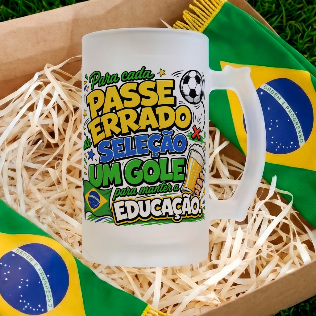 Caneca Vidro Jateado Personalizada Rumo ao Hexa Copa 2026 Para Cada Passe Errado da Seleção um Gole