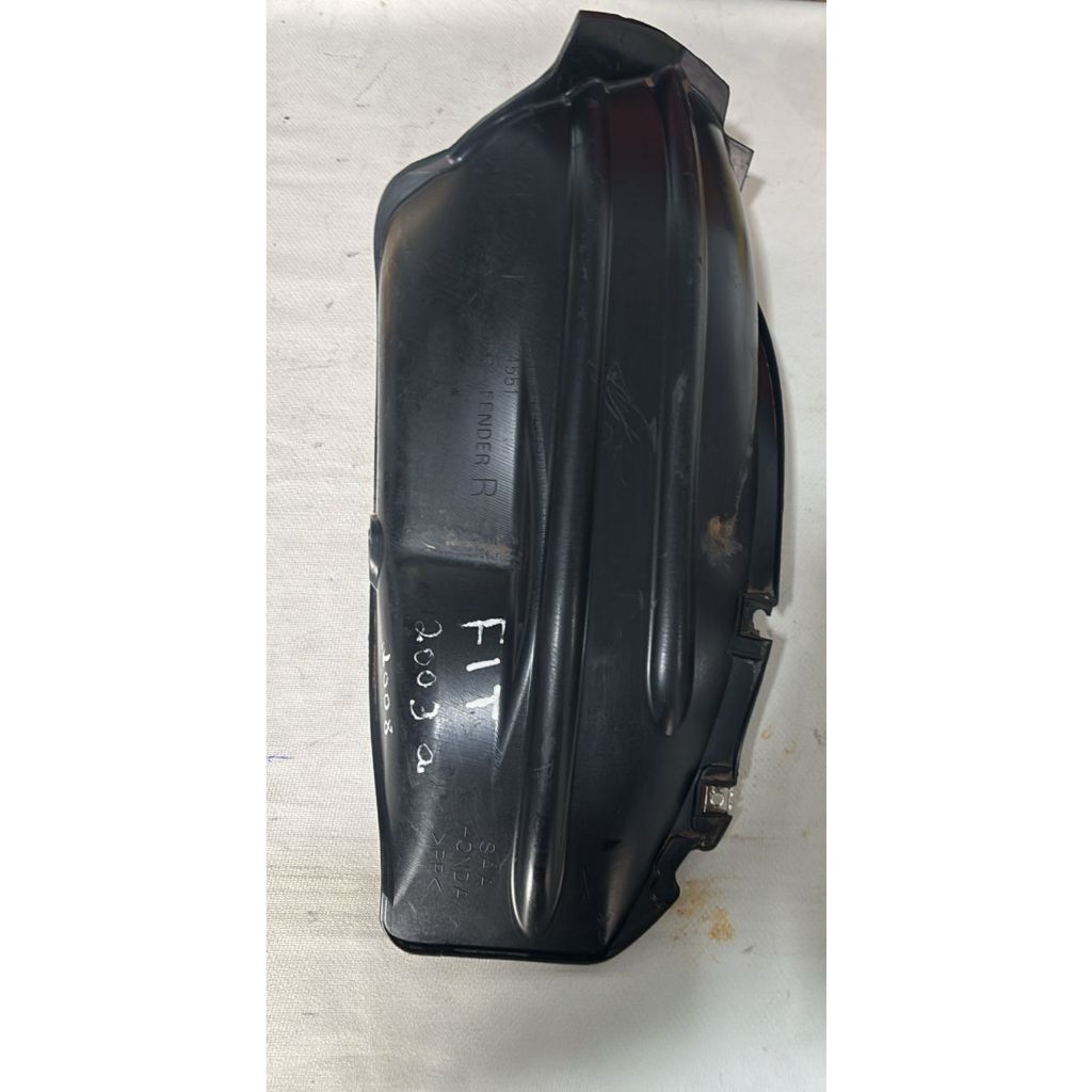 Para barro Traseiro Lado Direito Honda Fit 2003/2008