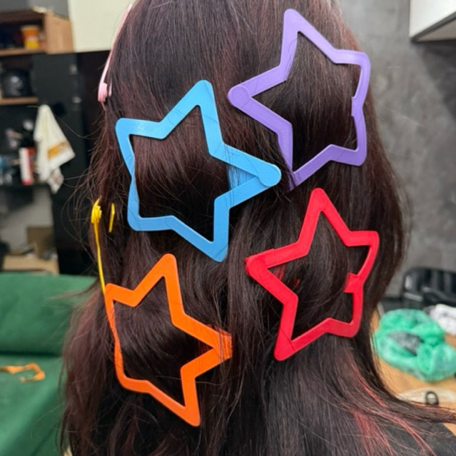 🌟 Presilha Estrela Gigante (11cm) - Acessório Estético Tendência Y2K ✨