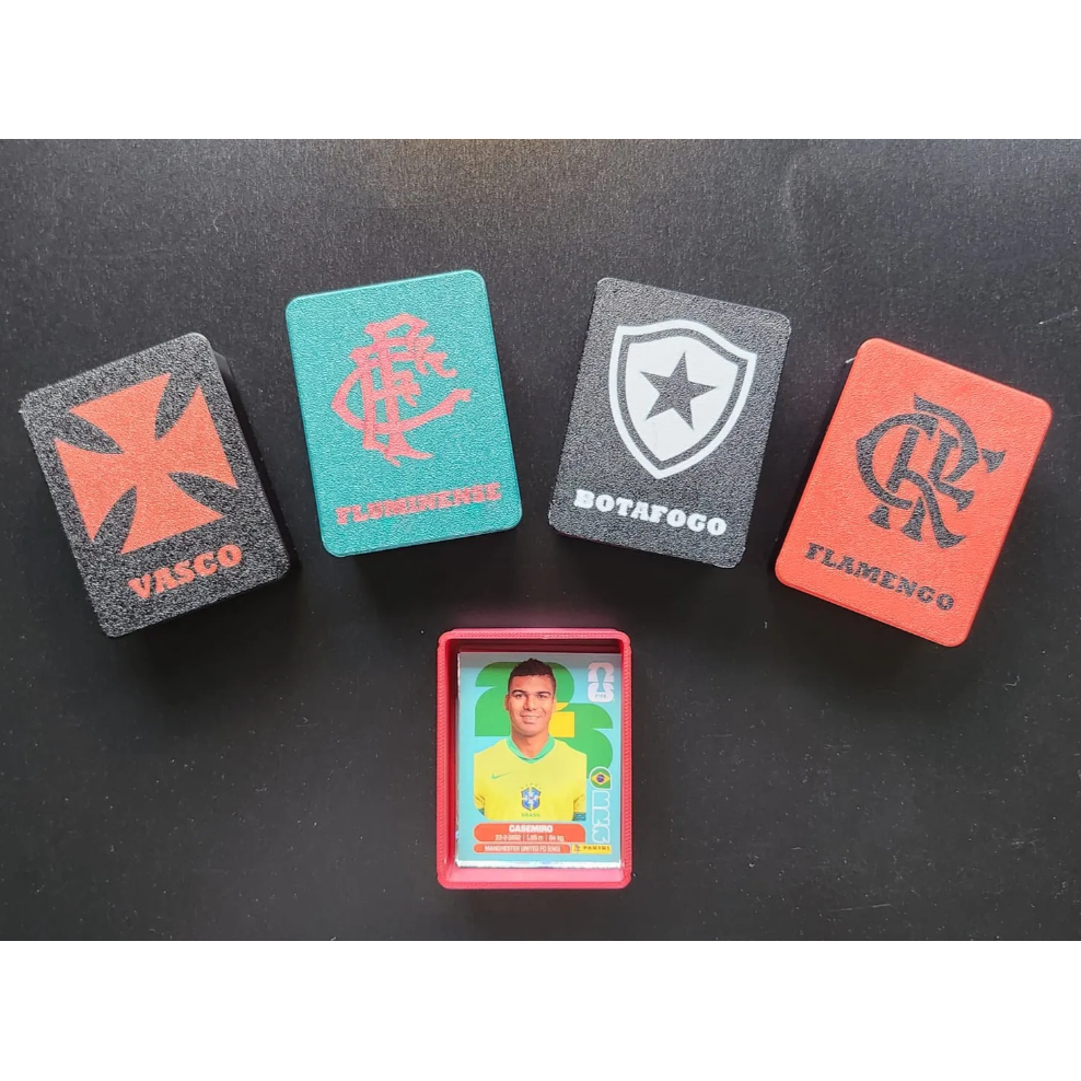 Caixa para Figurinhas Vasco Flamengo Botafogo Fluminense 200 Figurinhas da Copa do Mundo 2026 Fifa W
