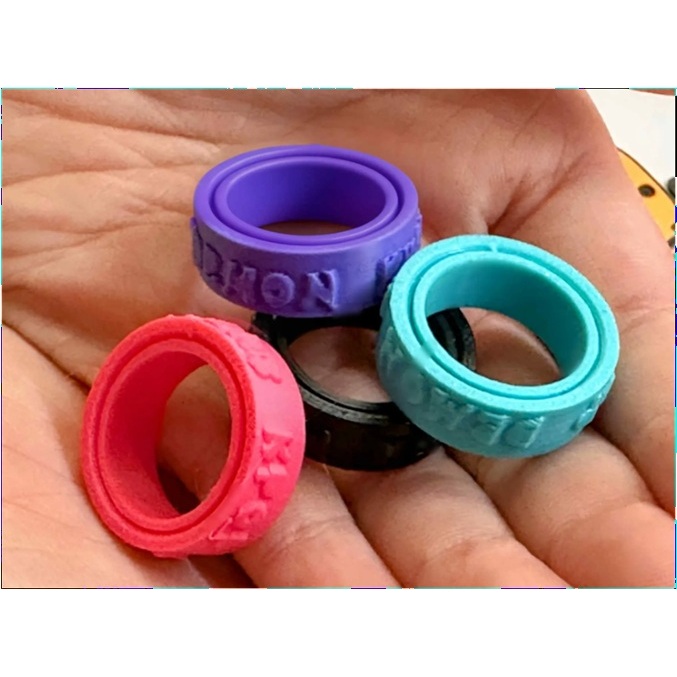 K-POP Caçadores de Demônios Anéis Giratórios  - KIT com 6 unidades| tamanhos diferentes kit| envio imediato | PLA - Plas