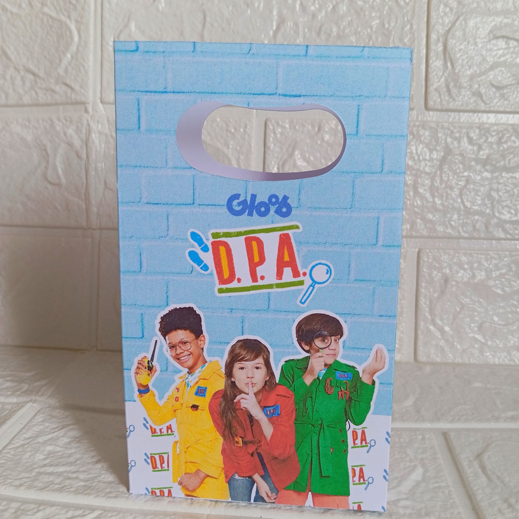Sacolinha Personalizada DPA - Detetives do Prédio Azul | Lembrancinha Aniversário Infantil - Pegue e Monte