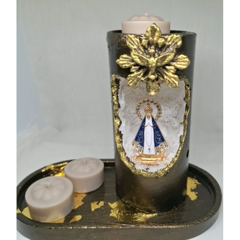 Gruta Oratória Nossa Senhora Aparecida com 3 Vela Refil Aromático 15g | Com Detalhes Dourados