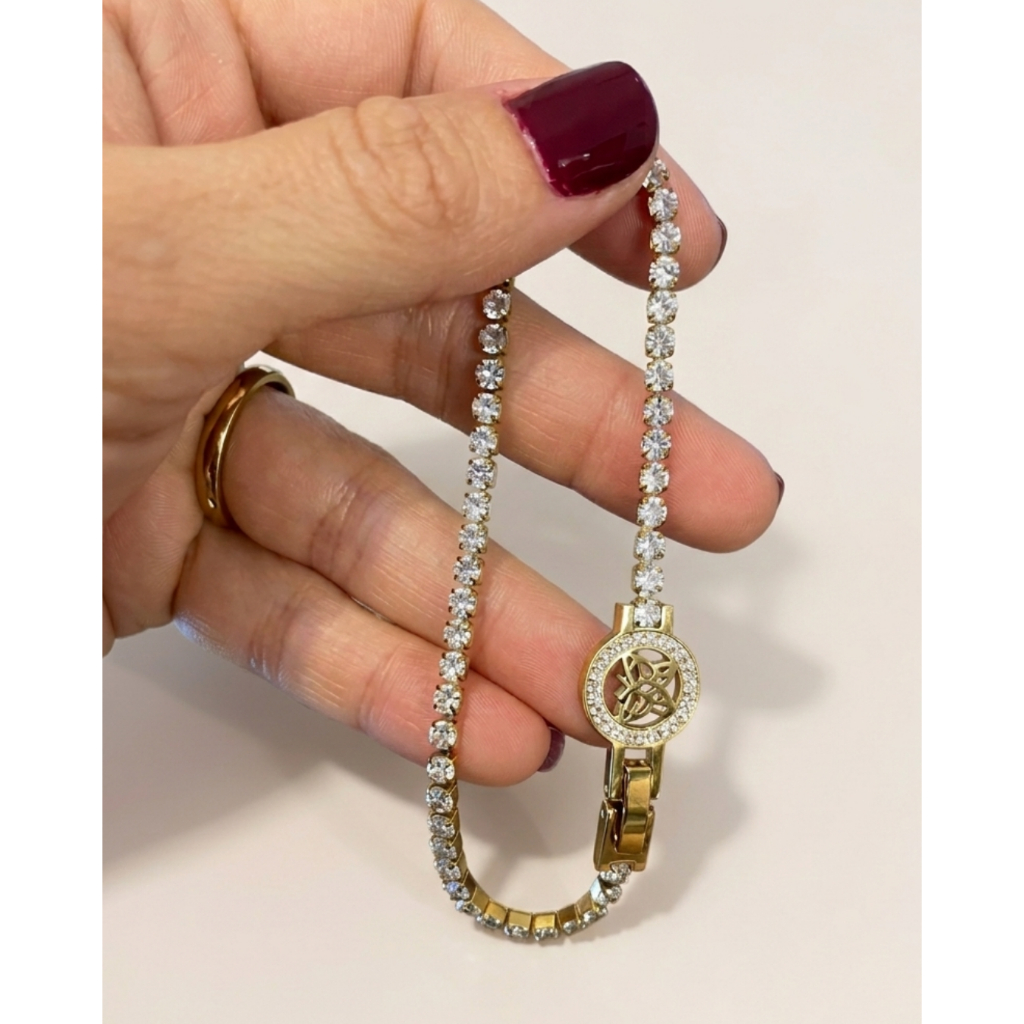 Pulseira Bracelete com Zircônia Cúbica Em Aço Inoxidável Prata e Dourada com Elos e Pingente Borboleta