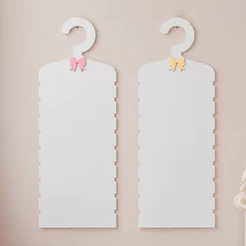 Kit Cabide Porta Laços MDF Branco Organizador Infantil e Faixas Bebê Decoração Quarto Laços