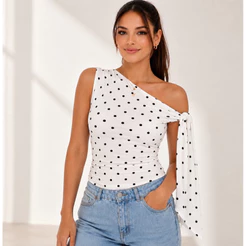 Blusinha Feminina Poá Ombro Único com Amarração – Tamanho Único