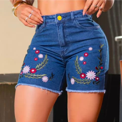 Bermuda com Bordado Flores 36 ao 48 Meia Coxa Jeans Premium
