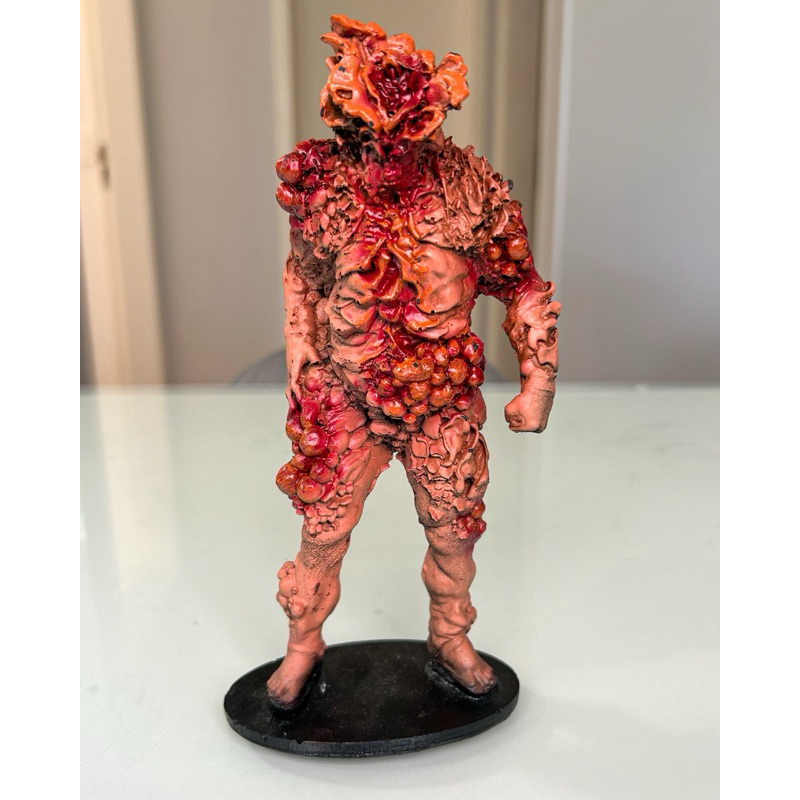 Boneco Baiacu The Last Of Us 19 cm Resina