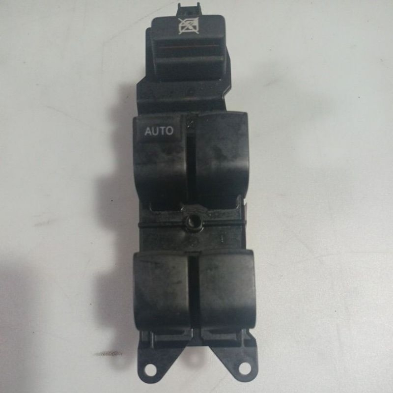 Comando Botão Vidro Elétrico Dianteiro Esquerdo Toyota Etios 1.5 2018