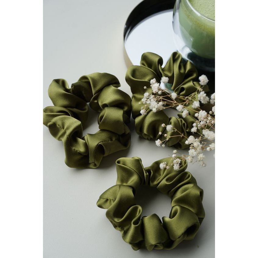 Kit 20/30/40/50 unidades Xuxinha Cetim Costura Escondida Divesas Cores Modelo Scrunchie