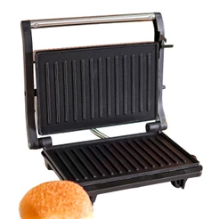 Sanduicheira Grill Elétrica Bene Casa 730W Antiaderente Abre 180°