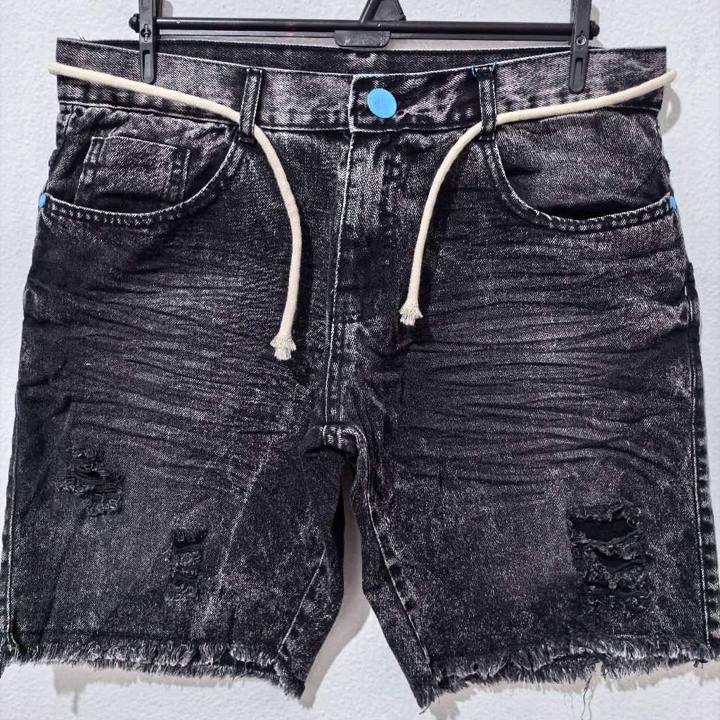 Bermuda Jeans Shorts jogador masculinos rasgados listras cinzas e etiqueta azul Modelo 2026