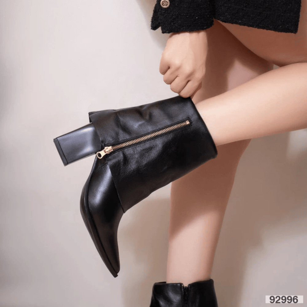 Bota Capa Ziper bico fino salto ALTO grosso bloco em Couro Legitimo cano CURTO PREMIUM CLASSICO