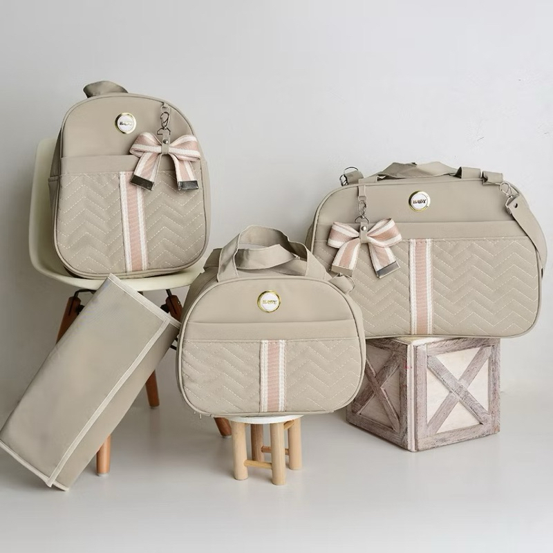 Kit Bolsa Maternidade Luxo – 4 Peças com Laço| Impermeável | Menina/Menino Maria Elis Baby Bags