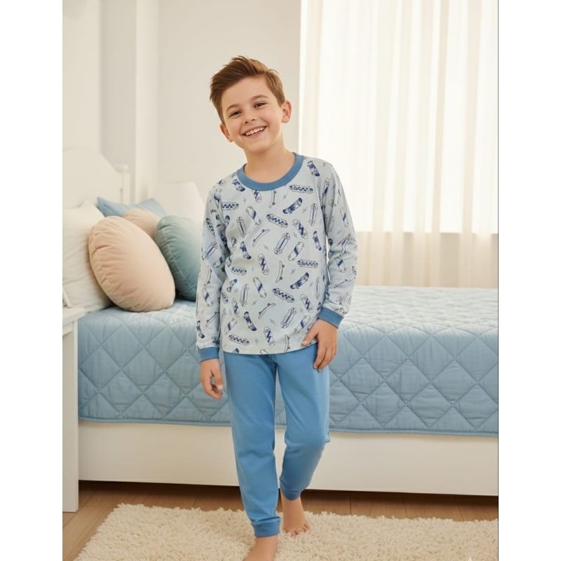 Pijama infantil Premium Masculino de infantil de manga longa e calça de malha fria que não irrita a pele da criança.