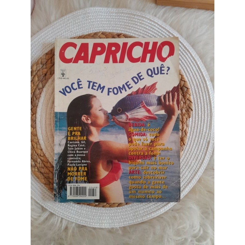 revista capricho, ed 698 outubro 1993, c Caetano, Gil, Regina casé, Tom Jobim, Chico Buarque, Fernanda Abreu