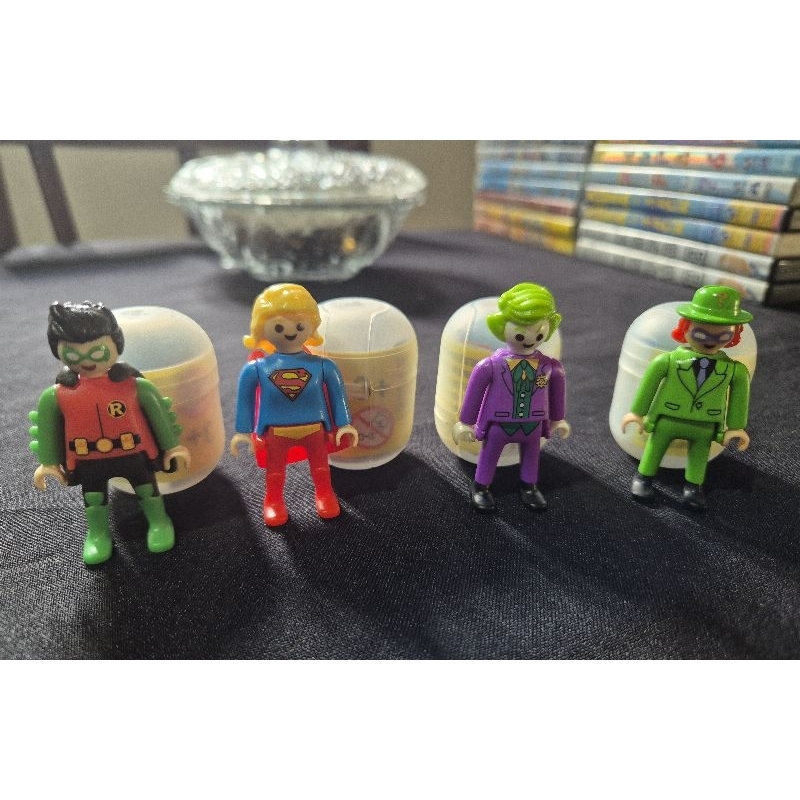 Colecão Kinder Ovo DC Liga da Justiça Playmobil - Lote com 4 Personagens