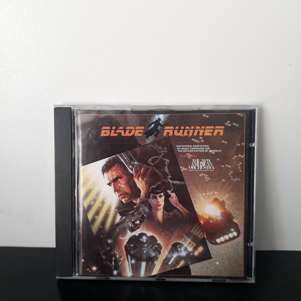 CD BLADE RUNNER - THE NEW AMERICAN ORCHESTRA - IMPORTADO ALEMANHA! IMPECÁVEL!