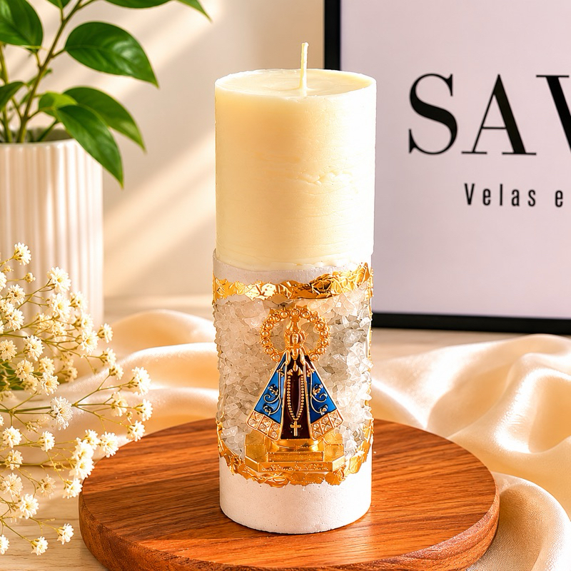 Vela Perfumada Religiosa Oratória Nossa Senhora Aparecida em Gesso Artesanal com Cristais e Acabamento Dourado