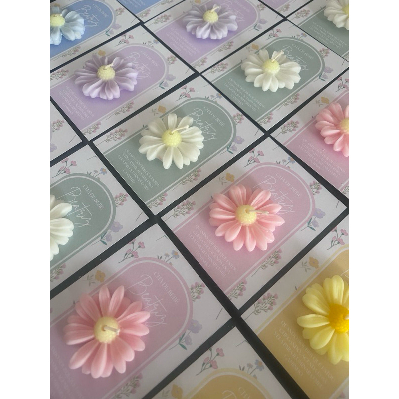 60 Lembrancinhas personalizadas vela aromática margarida no cartão para Chá de bebê-Aniversário-Maternidade - Batizado