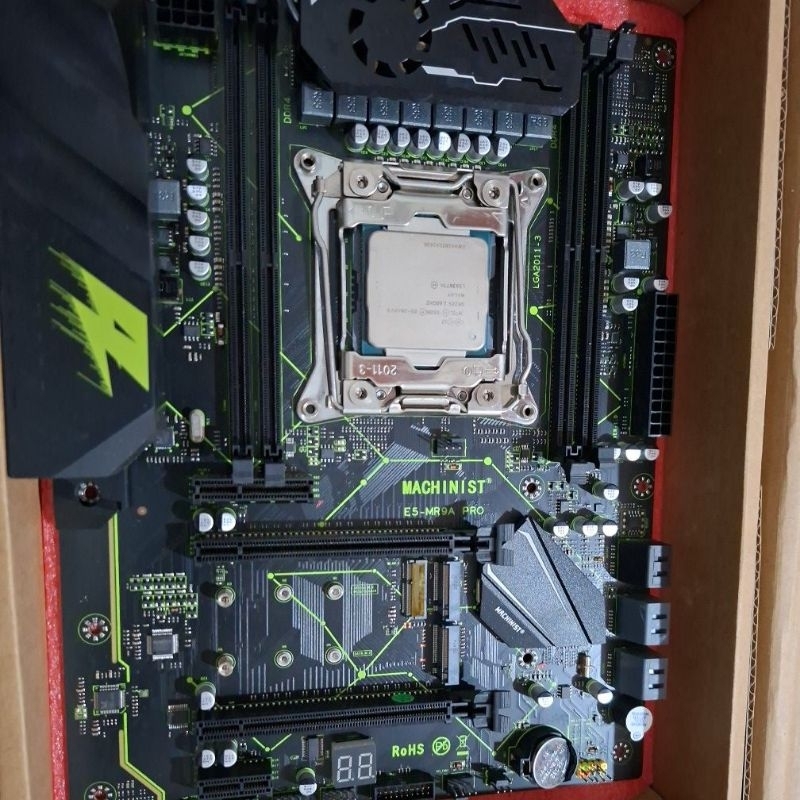 placa-mãe machinist-x99-pro_processador-xeon