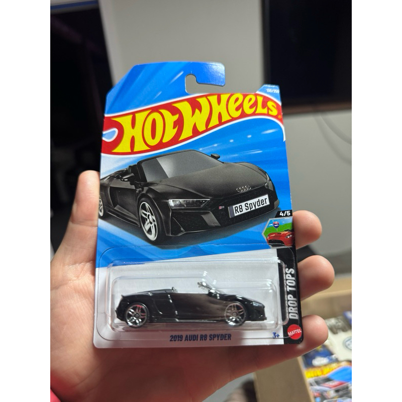 Carrinho Hot Wheels 2019 Audi R8 Spyder Preto