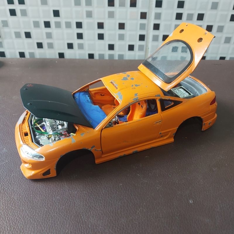 sucata miniatura mitisubshi eclipse 1995 escala 1/24 jada toys