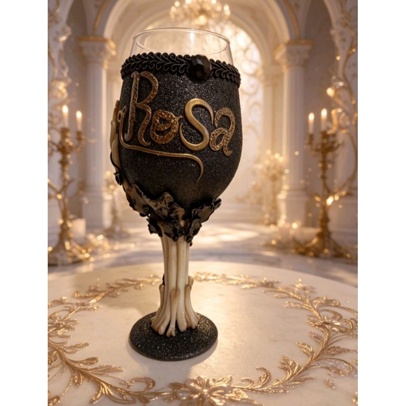 - 🕊️🔥 Taça Pombo‑Gira Rosa Negra, Rosa Caveira e outras detalhes esculpidos, brilho único e muita força espiritual  