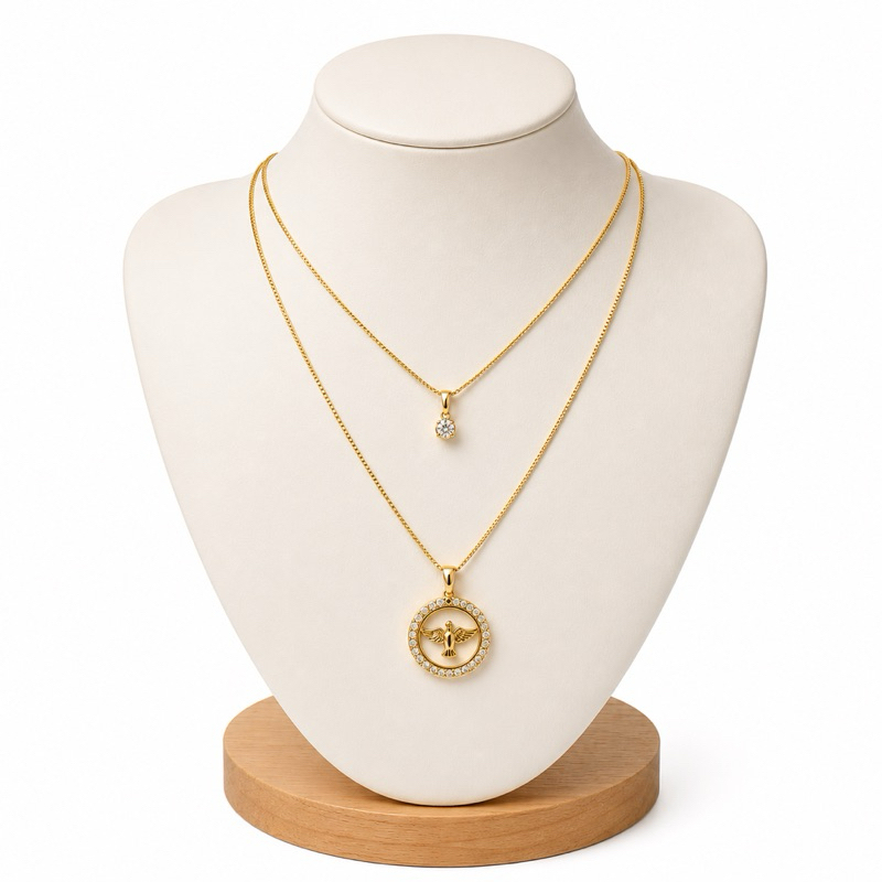 colar duplo feminino pingente ponto de luz e divino espirito santo cravejado banhado a ouro 18k