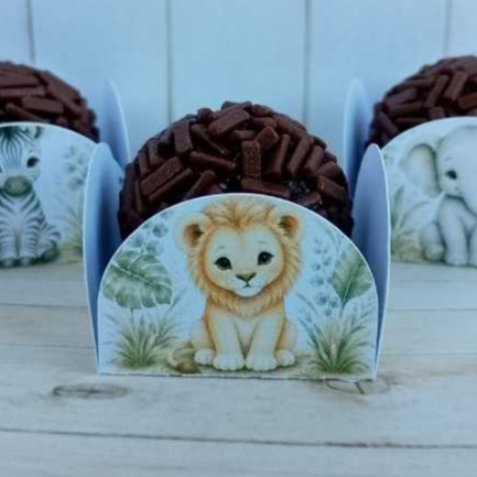 Forminhas 4 pétalas Safari Festa Infantil Para Doces Docinhos Brigadeiro Kit 50 200 Unidades Decoração Aniversário