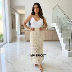 Saia Feminina Midi Lisa Forrada Ponto Crochê em Tricot Casual , Elegante ,Versátil , Moda Verão