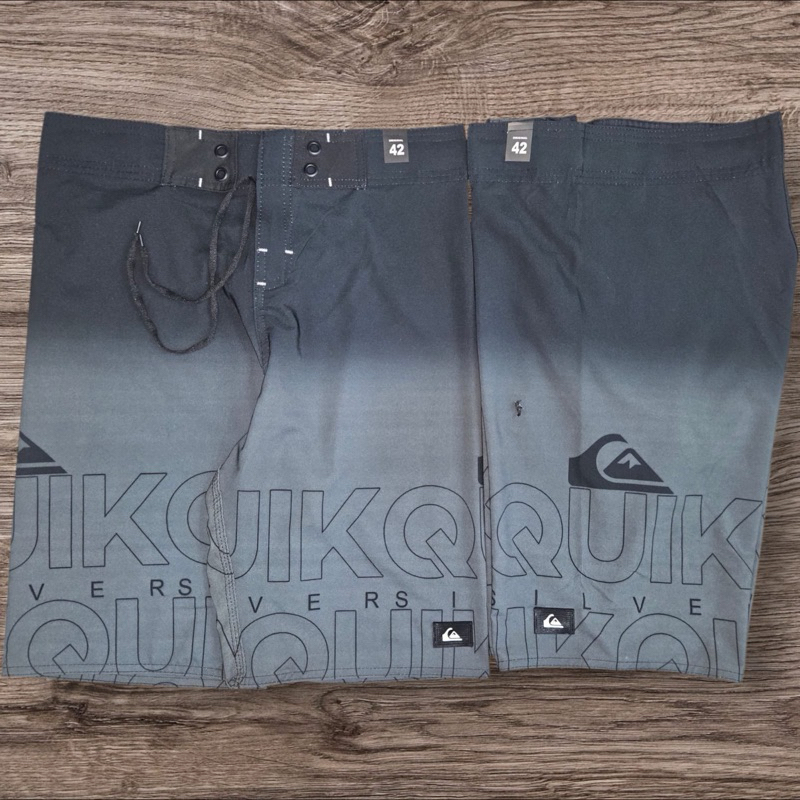 Bermuda SURF Masculina estampada no tecido elastano