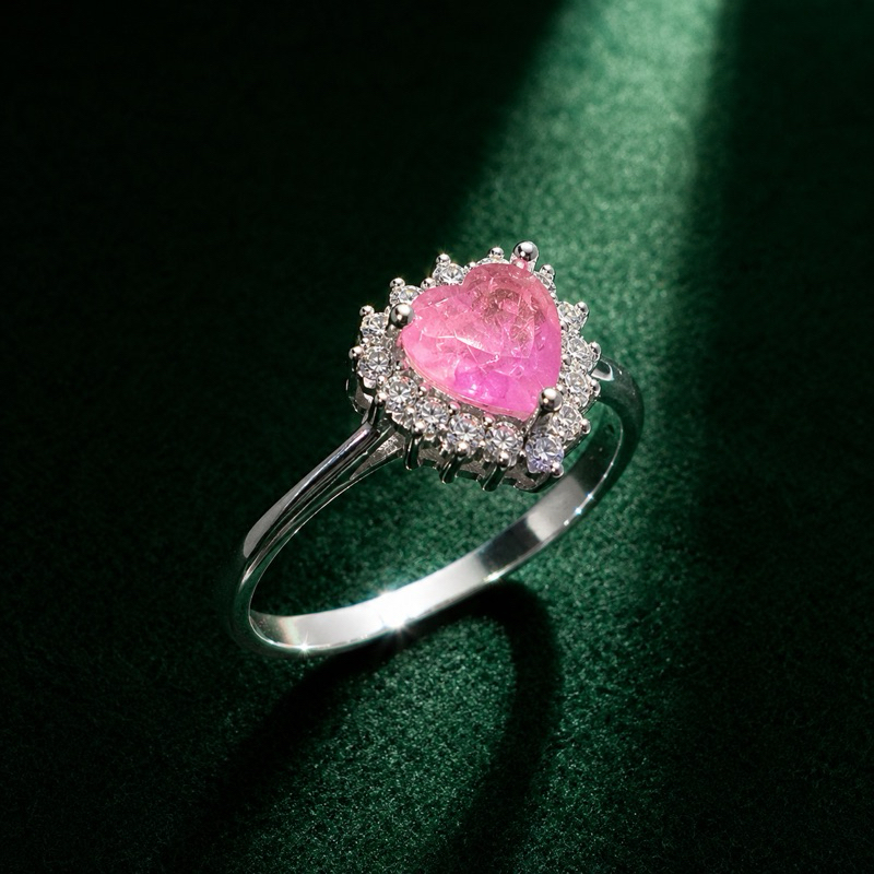 Anel Zircônia Coração Rosa Bebê Cravejado Prata 925 Delicado e Elegante