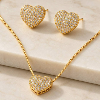 Conjunto Colar e Brinco Coração Cravejado com Zircônia Banho 18K