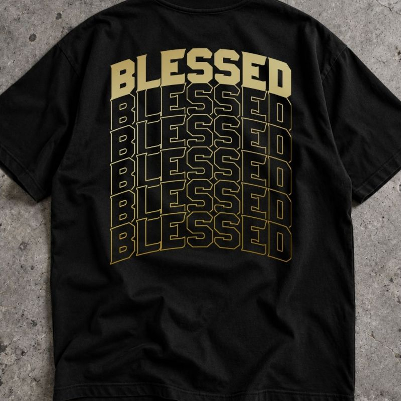 Camisa Masculina Oversized Streetwear Abençoado Estampa Dourada nas Costas Algodão Camiseta Gospel Religiosa