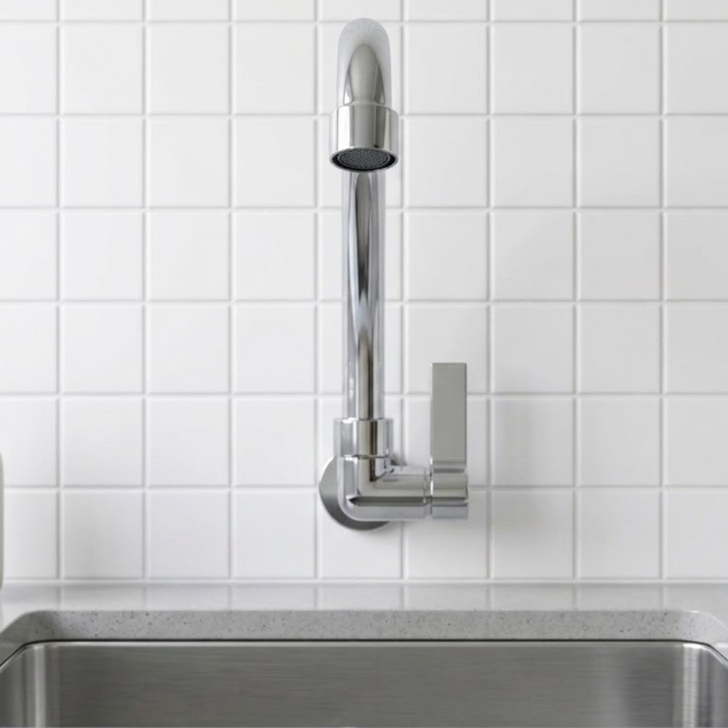 Torneira Pia Cozinha Lavabo Lavatório de Parede Cromada ABS 1/4 de Volta Bica Movel — imagem 2 de 2