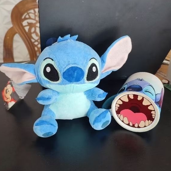 kit Caneca + pelúcia Bocão Stitch ou Angel - com nome