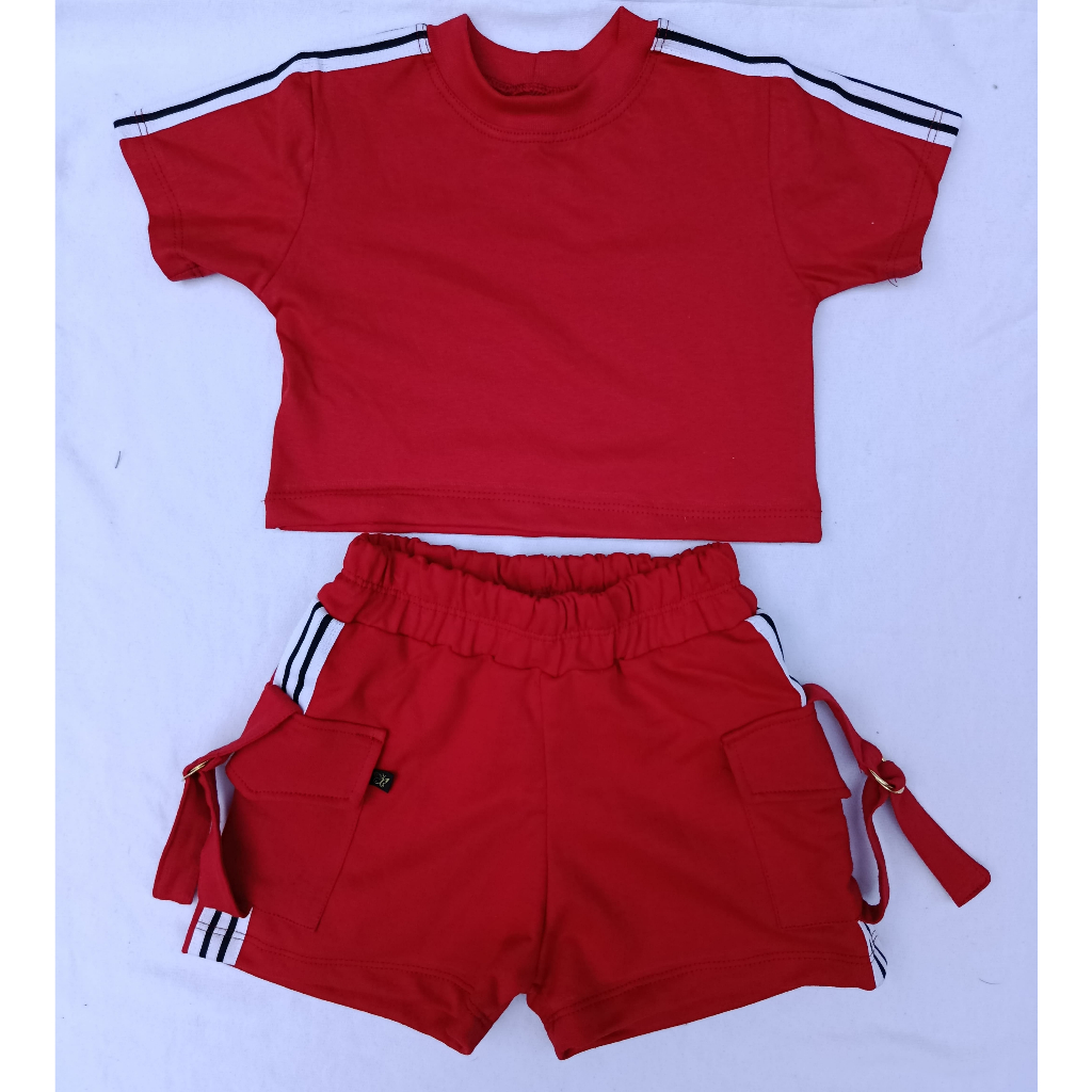 Conjunto Infantil Feminino Cropped e Short Cargo Blogueirinha.