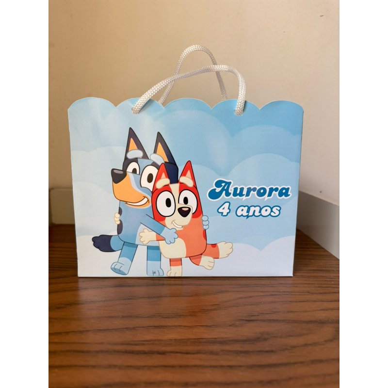Sacola personalizada Bluey - PEGUE E MONTE - Sacolinha personalizada para festa.