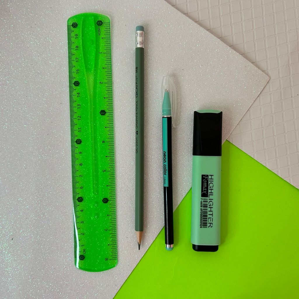 Kit Papelaria Kawaii Cor Verde com 4 itens - Papelaria cor verde - Caneta Verde