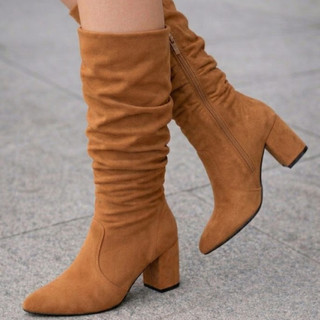 Bota Feminina Slouch Tendência Cano Alto Longo Enrugado Bico Fino Salto Bloco Confortável Inverno Ref. 20/146
